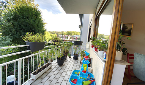 3.5-room apartment with 2 balconies in Bredeney.