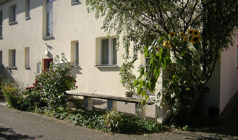 Wunderschöne Naturlage am Bäkepark - freie 2 Zi. ETW in Berlin-Steglitz OT Lichterfelde