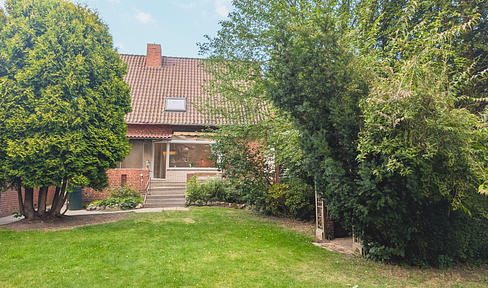 Ein Zuhause mit Garten und kurzen Wegen - Haus in ruhiger Lage in Neu Hagen - provisionsfrei