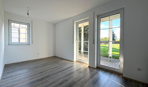 Newly renovated. Ground floor apartment with terrace, including a kitchen, located in Wabern-Zennern.