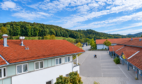 2-Zi-Maisonette mit Balkon in Hausham – ca. 63 m², provisionsfrei, ca. ab 01.01.27 verfügbar