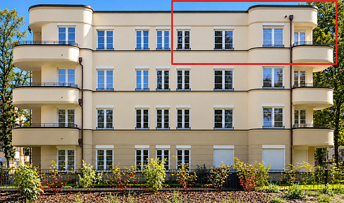 Traumhafte Dachgeschosswohnung (mit Aufzug) in Süd-/Westausrichtung zum Sofortbezug
