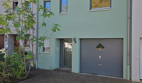 Beautiful terraced house in Bretten.