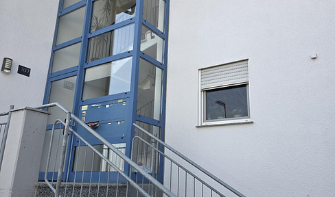 Interesting 3-room apartment for sale in 74343 Sachsenheim.