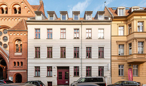 Auguststraße 89 - Bezugsfreie Maisonette in ruhiger Innenhoflage der