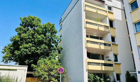 3-Zimmer-Wohnung mit Balkon in Krailling, 100 m²