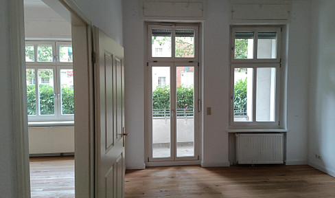 Charmante 2-Zimmer-Altbauwohnung mit Privatgarten & Terrasse in Berlin-Pankow