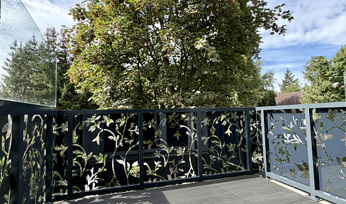 High-quality, bright 2-room apartment, 3 minutes from the subway/tram, with a charging station for electric vehicles/air conditioning/new kitchen, located near a park.