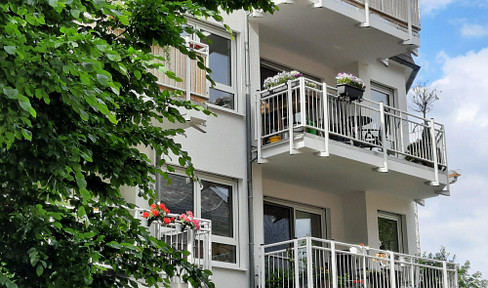 Excellent investment opportunity: Two city apartments with a 5% return ☀️ Sunny balconies, quiet location, well-maintained, and with elevator access.