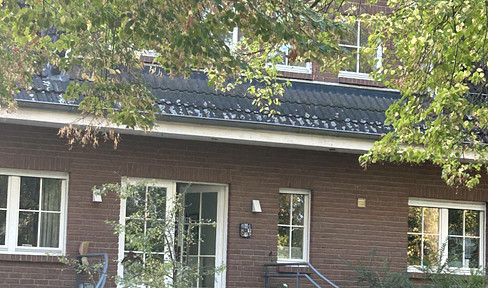 Representative villa with a sunny south-facing garden, commercial space, and a variety of potential uses.