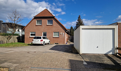 Seltene Gelegenheit in Holtorf: Großzügiges Zweifamilienhaus mit Terrasse und Garage