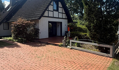 Charming holiday home on the Dümmmer Lake, located in Erpach.