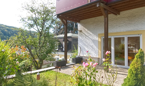 Provisionsfreie 3,5-Zimmer-Terrassenwohnung mit Einbauküche & Ausblick ins Grüne | Muggendorf