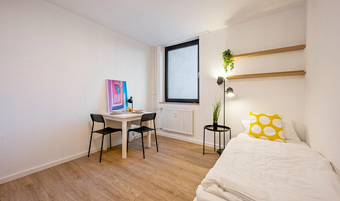 **EXKLUSIV** 6% Rendite, für eine neu renovierte vermietete Wohg. inkl. Möbel, mit Stellplatz  #3003