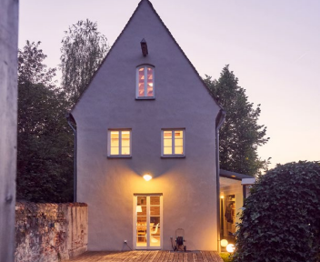 Exceptional pair for sale in Landsberg am Lech, without any commission.