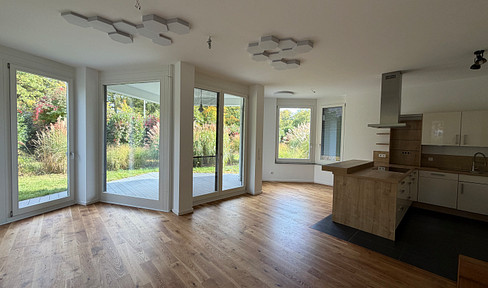 Direkte Seenähe & Provisionsfrei: 3 Zimmer Gartenwohnung EBK, TG inkl, Seezugang gegenüber