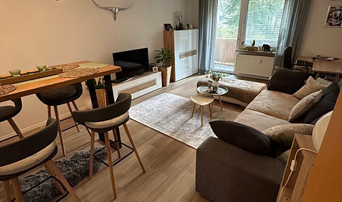 Naturnahe EG Wohnung mit Balkon