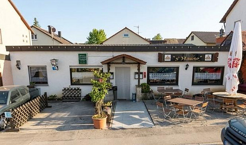 Selling a former business premises privately – for complete customization, no agents involved. Price negotiable.