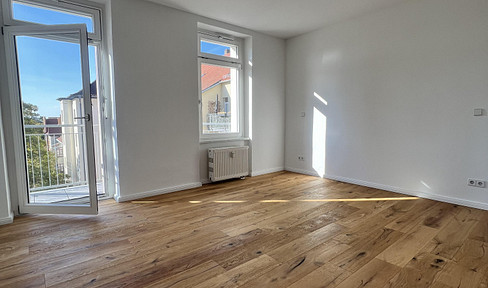 Your new home awaits – First occupancy after a complete renovation, with a balcony.