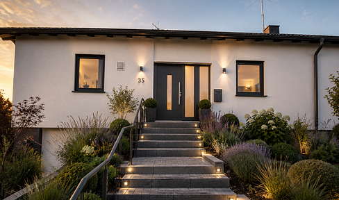 Freistehender Bungalow auf 669 m² · Bach- & Feldrandlage · außergewöhnliches Potenzial!