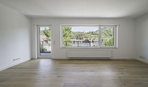 A house with a view – approximately 120 m², with a view of the castle, renovated and air-conditioned.