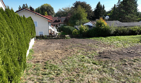 Von Privat: Grundstück für EFH oder 2 DHH zu verkaufen
