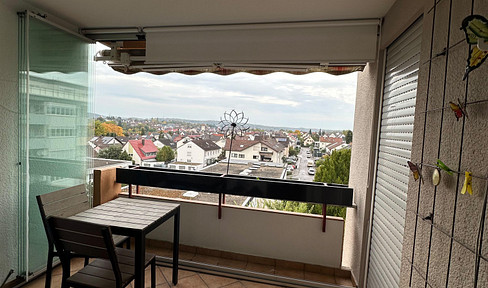 Kapitalanlage Böblingen-Dagersheim: vermietete 3,5-Zi.-ETW, 94 m², TG, Aufzug, 4,6 % Rendite
