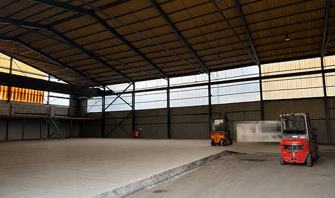 530 m² warehouse in Barsbüttel – NO COMMISSION.