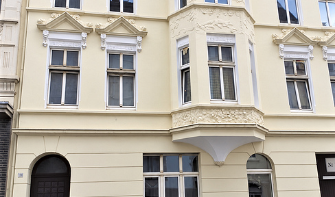 Beautiful 2.5-room maisonette apartment - No commission - Wuppertal, Barmen.