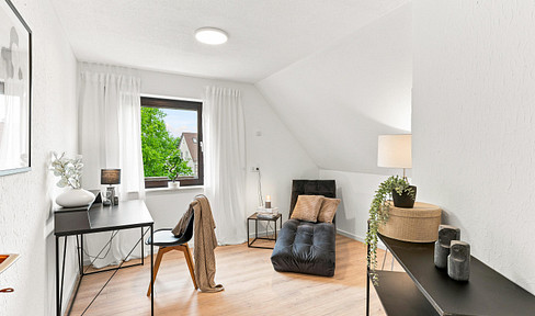 For sale in Senden: Semi-detached house with 148 m², a terrace, and a carport.