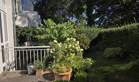 Wohnen mit schönem Garten – Bezugsfreie, helle Maisonette-Wohnung in Berlin-Wannsee, provisionsfrei