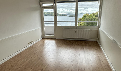 Schöne 2 Zimmer Wohnung mit Seeblick