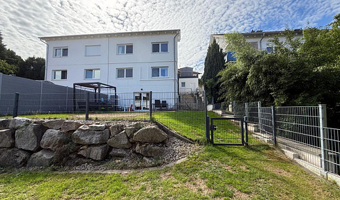 Brand new semi-detached house in a beautiful location.