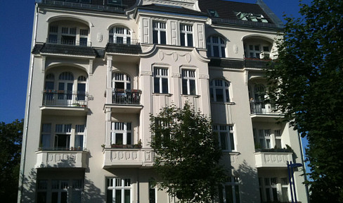 442 qm top sanierter Altbau auf Alt Stralau