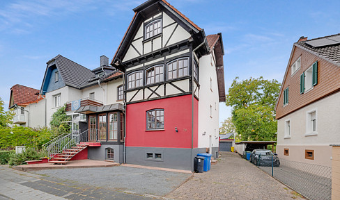 Mehrgenerationenhaus mit über 350m² Gesamtfläche & moderner Technik in Mühltal