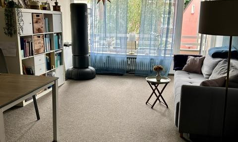 Vacant 2-room apartment with 2 balconies in Bonn-Poppelsdorf.