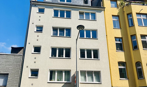 COLOGNE-SOUTHERN DISTRICT; SINGLE PERSON APARTMENT; FURNISHED.