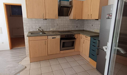 URGENT INQUIRY! 3-room basement apartment with terrace in Sandhatten.