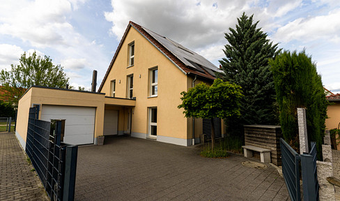 Architekten-Passivhaus PLUS Energieklasse A+ (5,0 kWh/m²a)  in Weisenheim am Sand