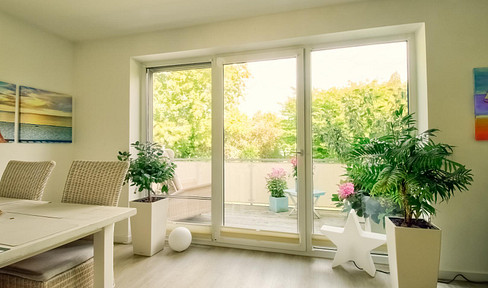 Zentrale, barrierefreie Komfort-Wohnung mit Ostsee-Blick