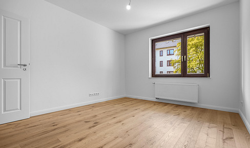 Renovated 2-room apartment in Bremen, Schwachhausen | With balcony.