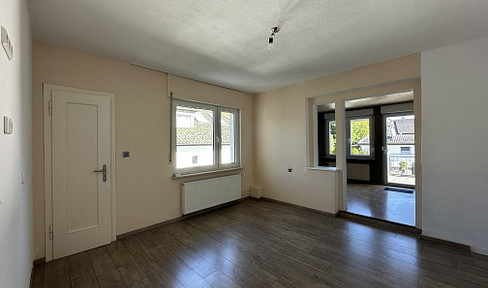 ZENTRUMSNAH! 1. OG Wohnung ETW in saniertem MFH