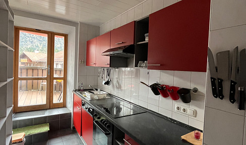 Zentral in Oberammergau- 3 Zimmer- Balkon mit Bergblick- 83qm - 1.OG
