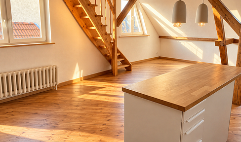 Gemütliche 3 Zimmer Dachgeschosswohnung + Garten (Wismar, Markt, Innenstadt)