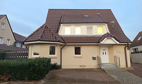 Strandnahes Reihenendhaus in gefragter Lage