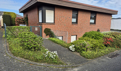 Gepflegter Bungalow mit Einliegerwohnung auf Erbpacht-Grundstück in Alt-Marl ohne Maklergebühren