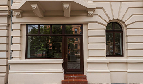Commercial space, 124 square meters – Office/Retail space, near Hasselbachplatz.