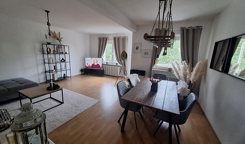 Well-maintained apartment in a prime location.