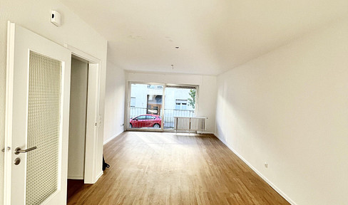 Wohnung mit Balkon zum ruhigen Innenhof