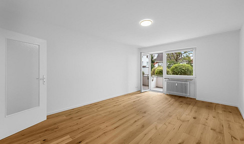 RARE OPPORTUNITY | 2-room apartment in the heart of Schwabing, renovated. Inquire now!